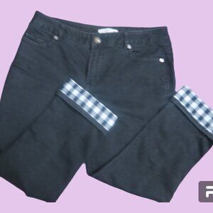 Coldwater Creek natural fit cropped capri denim jeans in black and white size 6.